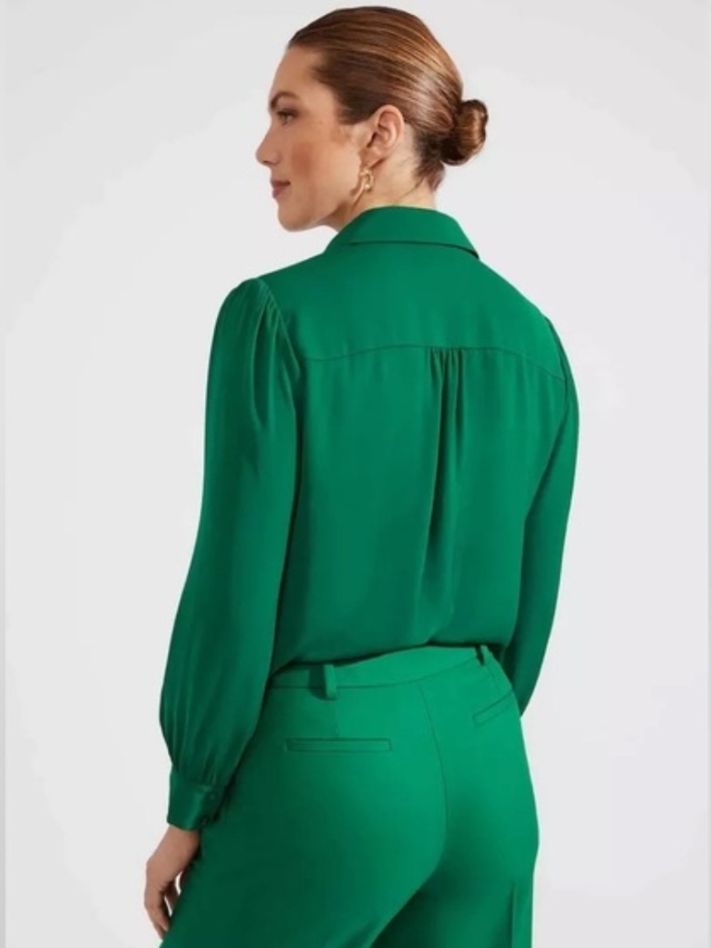 Women's Emerald Green Button-Front Shirt Blouse - Picture 2 of 7